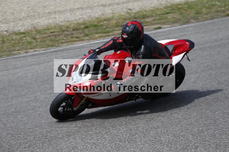 /09 19.04.2026  Caremotion get faster ADR/Gruppe gruen/82